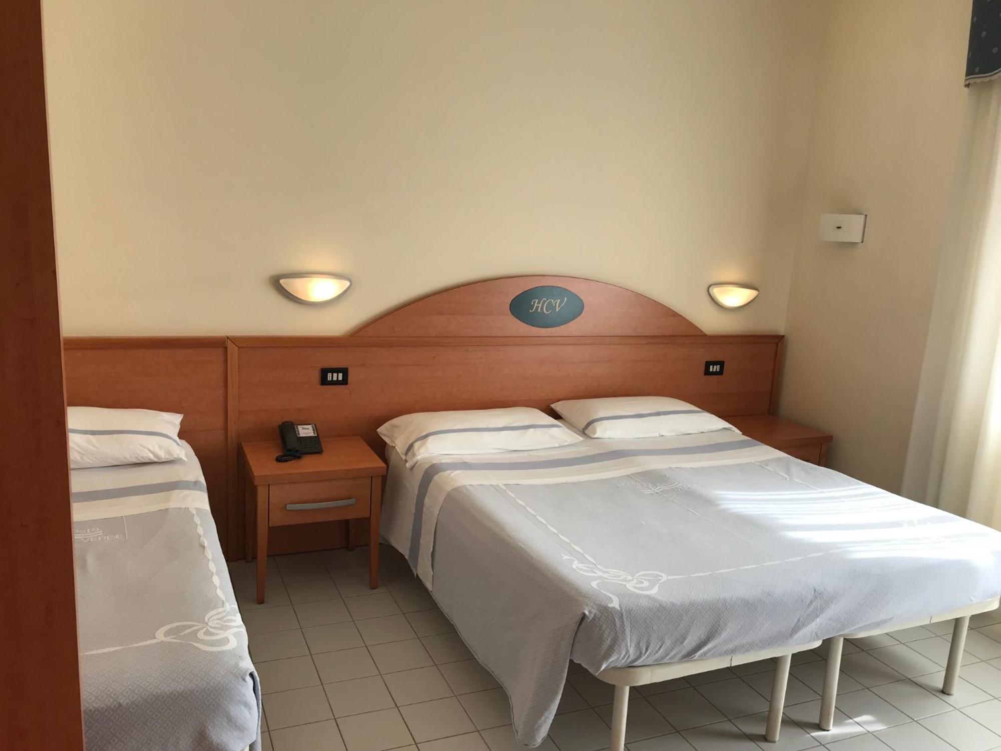 Hotel Costa Verde Pineto Extérieur photo