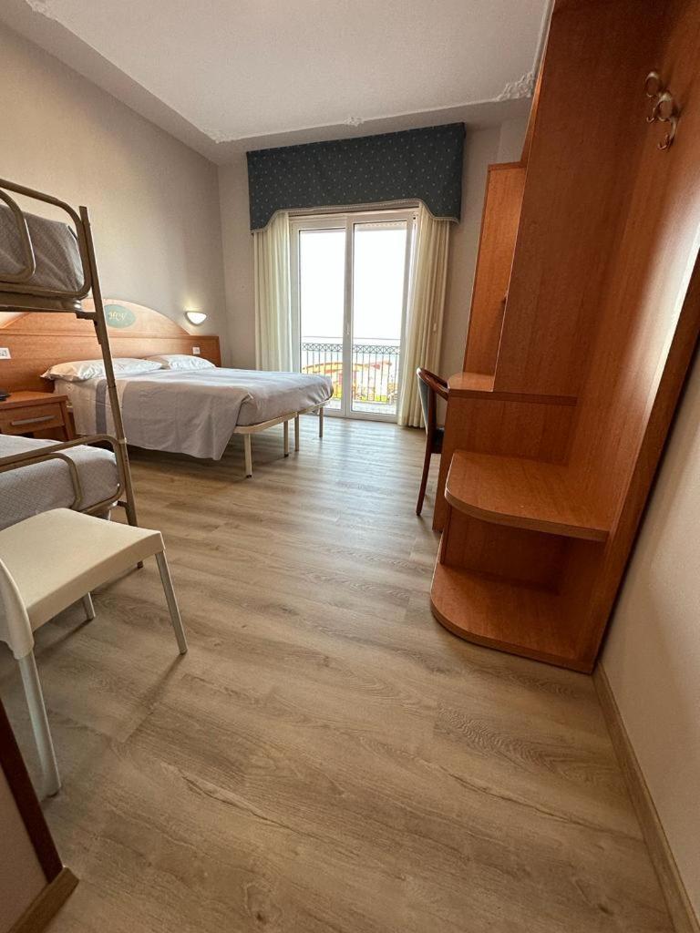 Hotel Costa Verde Pineto Extérieur photo